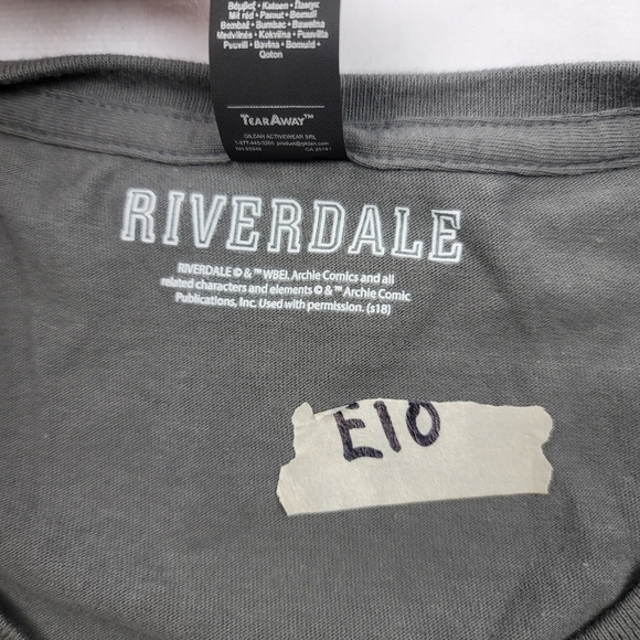 Archie Comics Riverdale Southside Serpants tshirt - Picture 4 of 4
